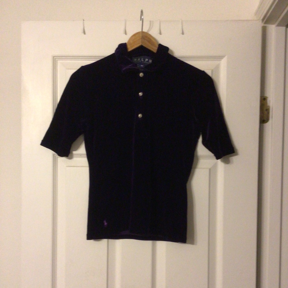 Ralph by Ralph Lauren Top Size Medium but fits like a small